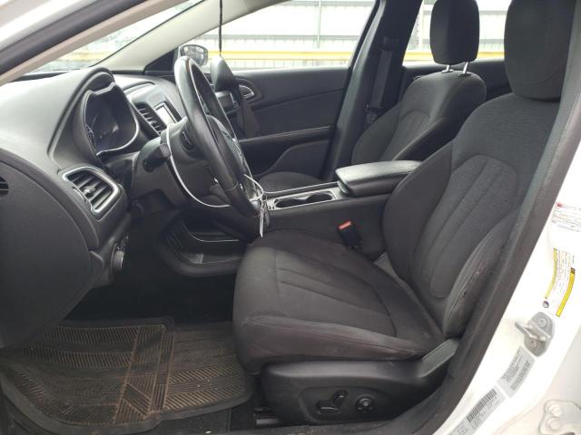 Photo 7 from auction – 2015 CHRYSLER 200 LIMITE with VIN 1C3CCCAB8FN607186