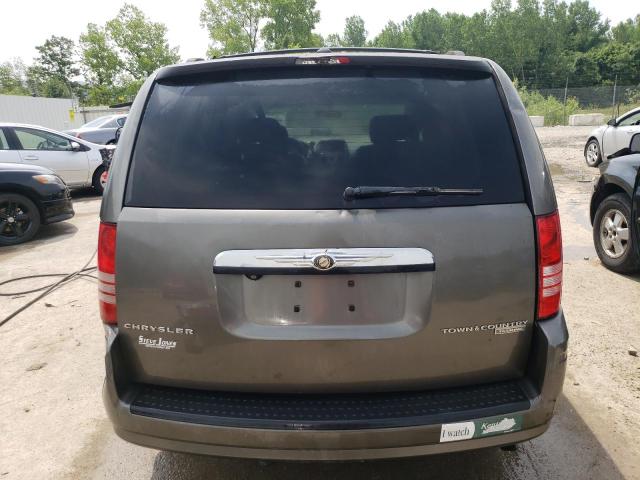 Photo 6 from auction – 2010 CHRYSLER TOWN & COU with VIN 2A4RR5D12AR217788