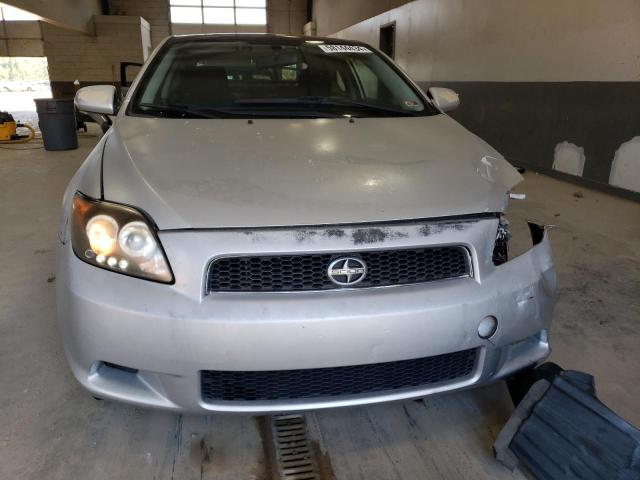 Photo 5 from auction – 2005 TOYOTA SCION TC with VIN JTKDE177550027013