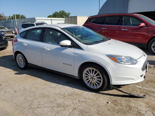 Photo 4 from auction – 2014 FORD FOCUS BEV with VIN 1FADP3R45EL351812