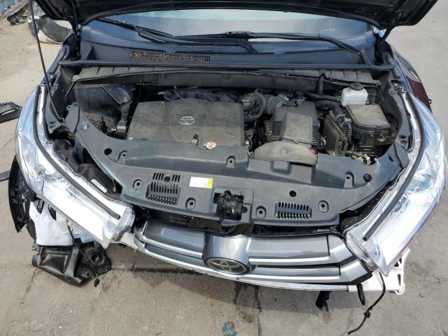 Photo 12 from auction – 2019 TOYOTA HIGHLANDER with VIN 5TDJZRFH4KS999945