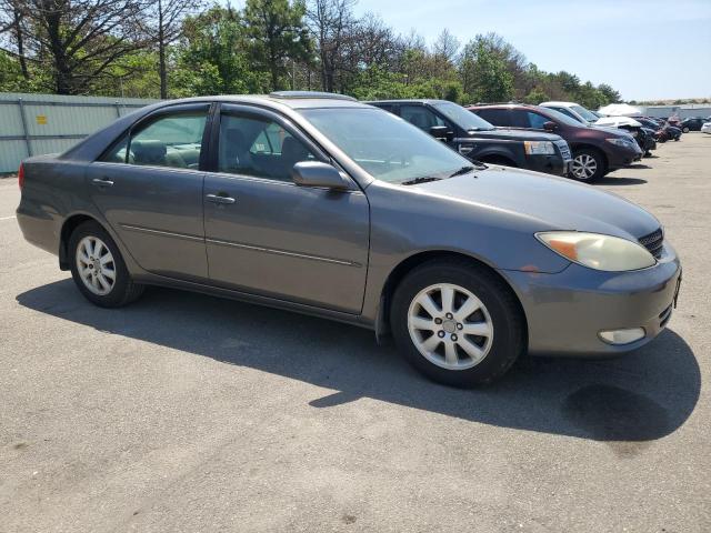 Photo 4 from auction – 2004 TOYOTA CAMRY LE with VIN 4T1BE30K54U800591