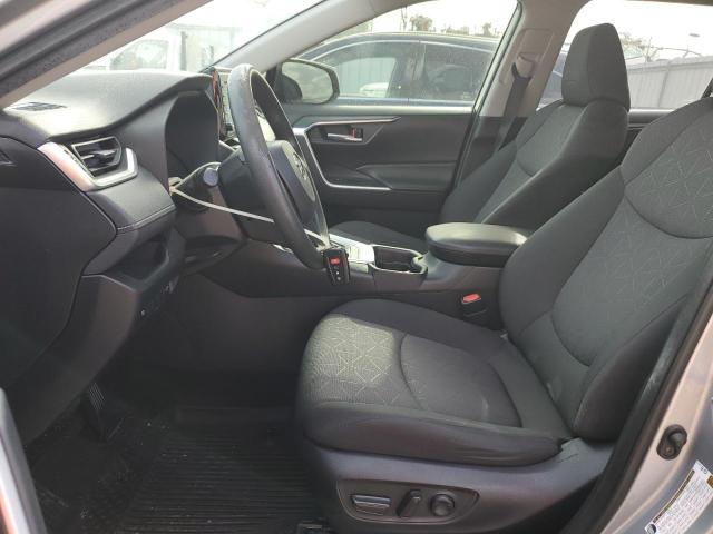 Photo 7 from auction – 2019 TOYOTA RAV4 XLE with VIN JTMW1RFV5KD025373
