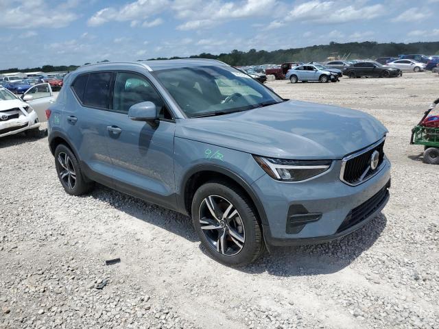 Photo 4 from auction – 2023 VOLVO XC40 CORE with VIN YV4L12UK7P2053548