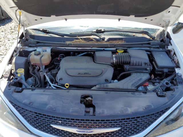 Photo 12 from auction – 2020 CHRYSLER VOYAGER LX with VIN 2C4RC1DG5LR164222