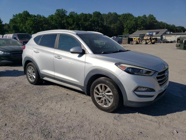 Photo 4 from auction – 2017 HYUNDAI TUCSON LIM with VIN KM8J3CA46HU520394