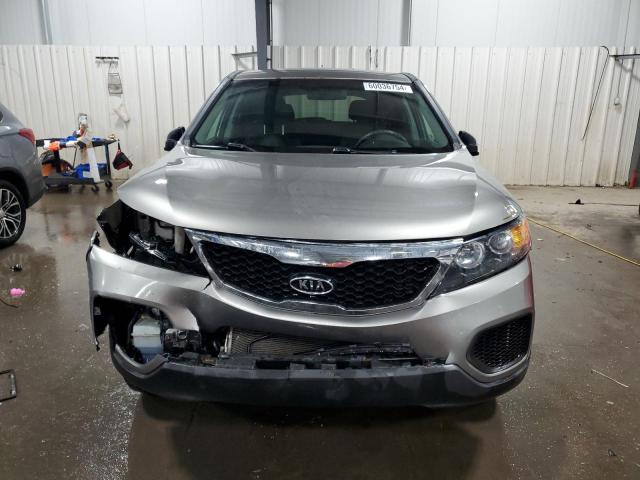 Photo 5 from auction – 2013 KIA SORENTO LX with VIN 5XYKTCA66DG372012