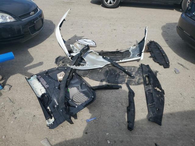 Photo 12 from auction – 2022 TOYOTA CAMRY LE with VIN 4T1C11AK7NU653985
