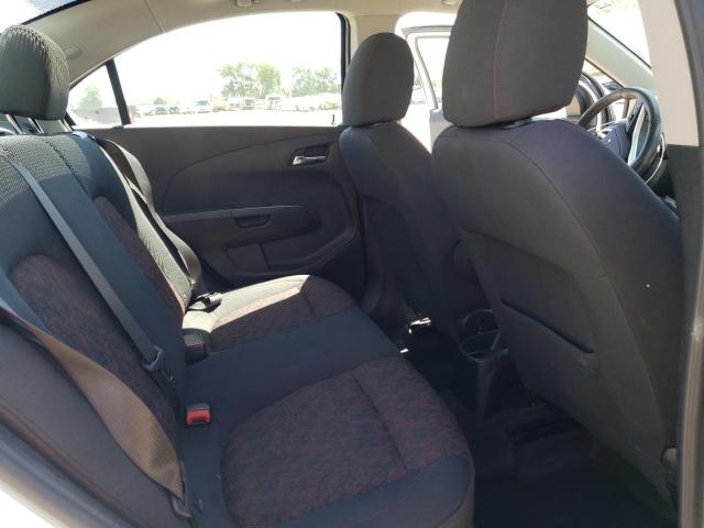 Foto 10 de la subasta – 2018 CHEVROLET SONIC LT con VIN 1G1JD5SH3J4100332
