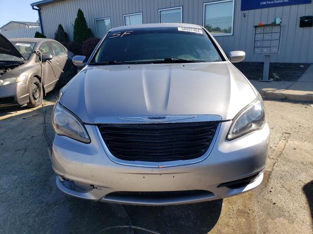Photo 5 from auction – 2013 CHRYSLER 200 TOURIN with VIN 1C3CCBBG0DN716629