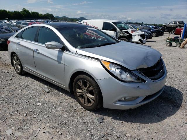 Photo 4 from auction – 2013 HYUNDAI SONATA SE with VIN 5NPEC4AC6DH616792