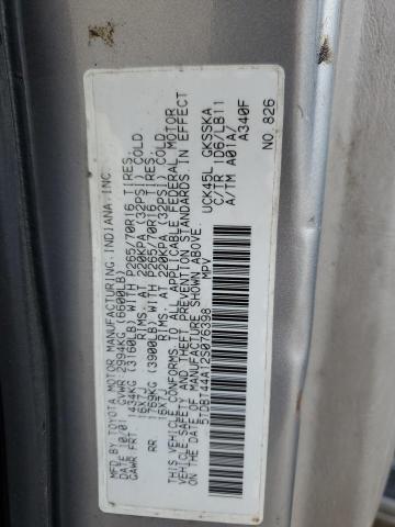 Photo 14 from auction – 2002 TOYOTA SEQUOIA SR with VIN 5TDBT44A12S076398