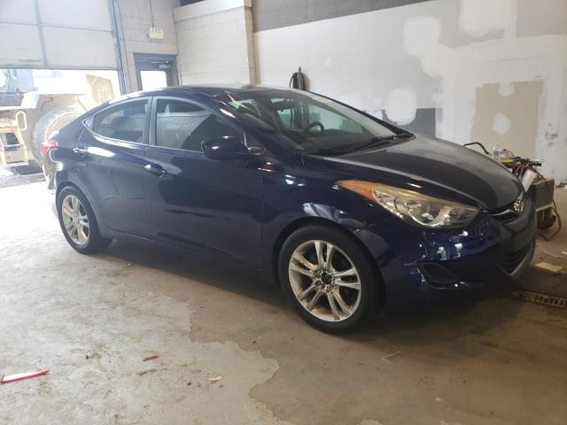 Photo 4 from auction – 2012 HYUNDAI ELANTRA GL with VIN 5NPDH4AE9CH076481
