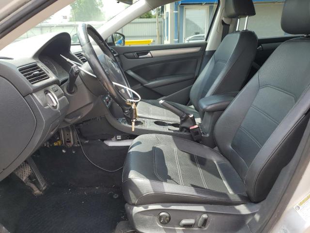 Photo 7 from auction – 2014 VOLKSWAGEN PASSAT S with VIN 1VWAT7A34EC059570