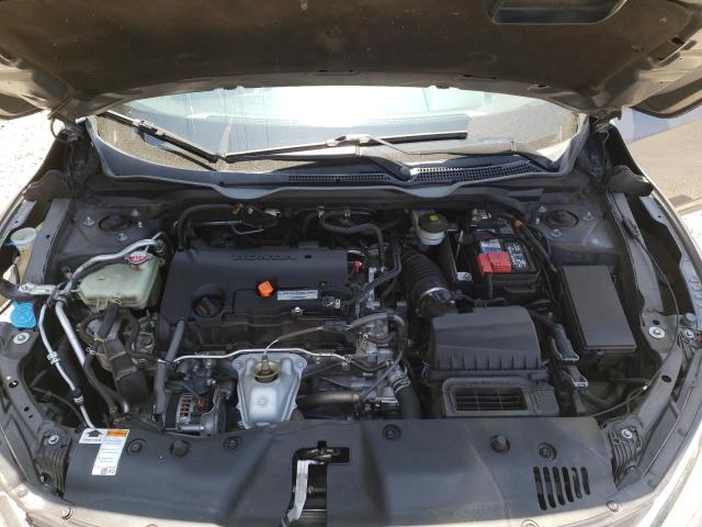 Photo 11 from auction – 2017 HONDA CIVIC LX with VIN 2HGFC2F52HH568856