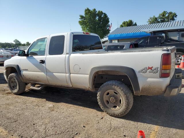 Photo 2 from auction – 2002 CHEVROLET SILVERADO with VIN 1GCHK29U12E261111