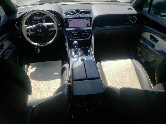 Photo 8 from auction – 2022 BENTLEY BENTAYGA with VIN SJAAM2ZV5NC012011