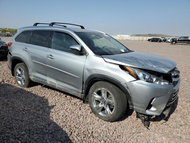 Photo 4 from auction – 2018 TOYOTA HIGHLANDER with VIN 5TDDZRFH2JS485331