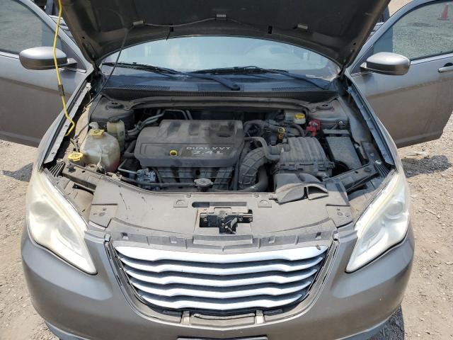 Photo 11 from auction – 2013 CHRYSLER 200 LX with VIN 1C3CCBAB9DN676556