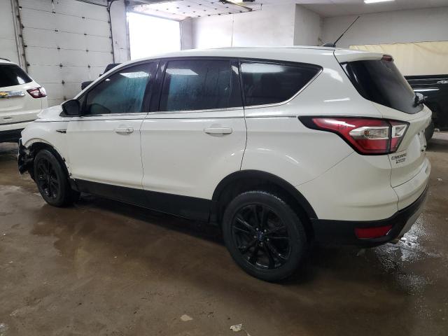 Photo 2 from auction – 2017 FORD ESCAPE SE with VIN 1FMCU0GD7HUB87957