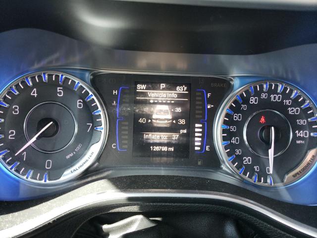 Photo 9 from auction – 2015 CHRYSLER 200 LIMITE with VIN 1C3CCCAB5FN650657