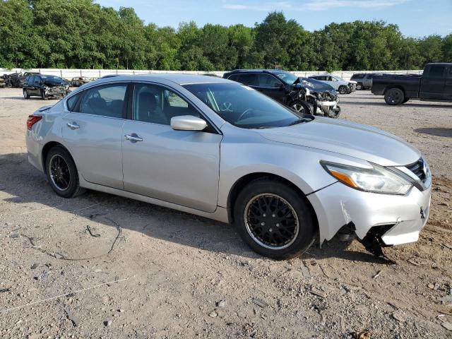 Photo 4 from auction – 2018 NISSAN ALTIMA 2.5 with VIN 1N4AL3AP0JC167070