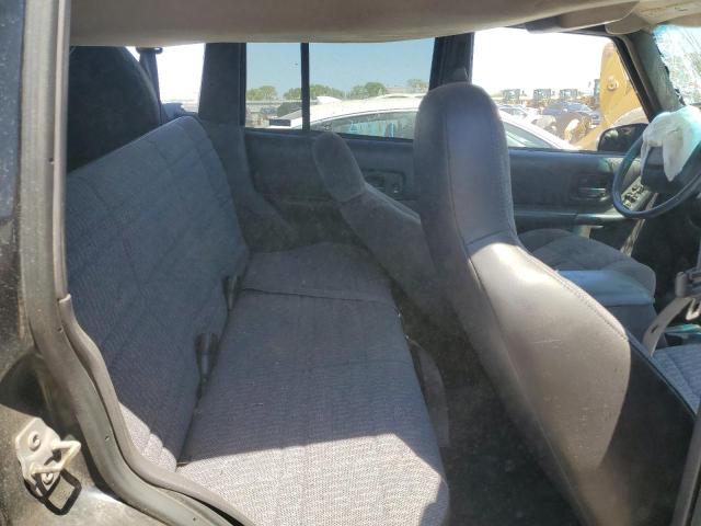 Photo 11 from auction – 2000 JEEP CHEROKEE S with VIN 1J4FF48S5YL153774