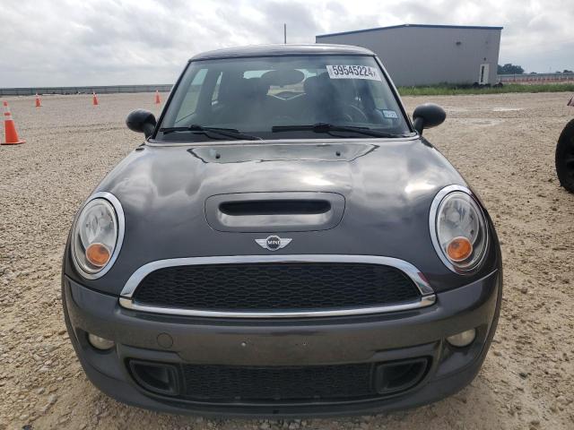 Photo 5 from auction – 2012 MINI COOPER S with VIN WMWSV3C55CTY28015