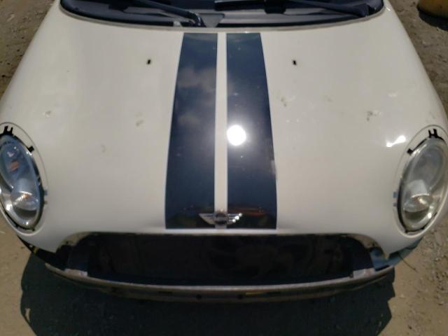 Photo 11 from auction – 2009 MINI COOPER with VIN WMWMF33549TW79949