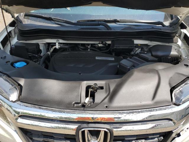 Photo 11 from auction – 2019 HONDA RIDGELINE with VIN 5FPYK3F58KB026018