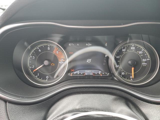 Photo 9 from auction – 2019 JEEP CHEROKEE L with VIN 1C4PJMDN4KD212159