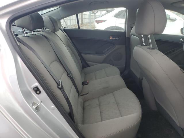 Photo 10 from auction – 2016 KIA FORTE LX with VIN KNAFK4A60G5520336