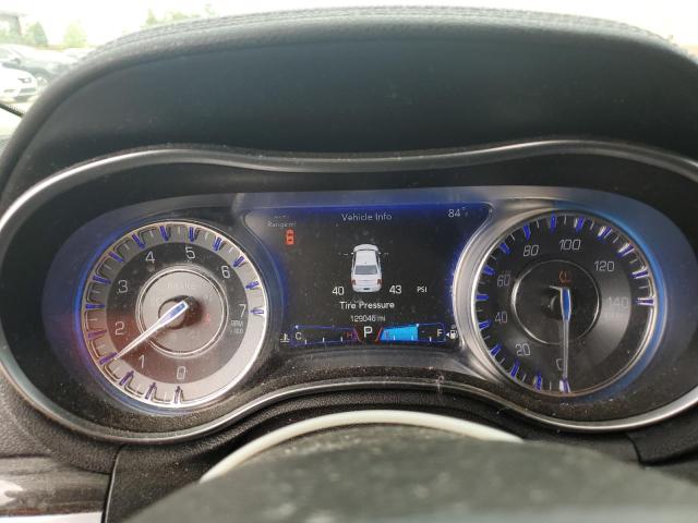 Photo 9 from auction – 2017 CHRYSLER 300 LIMITE with VIN 2C3CCAAG0HH557993