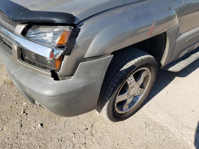 Photo 10 from auction – 2002 CHEVROLET AVALANCHE with VIN 3GNEK13T62G275535
