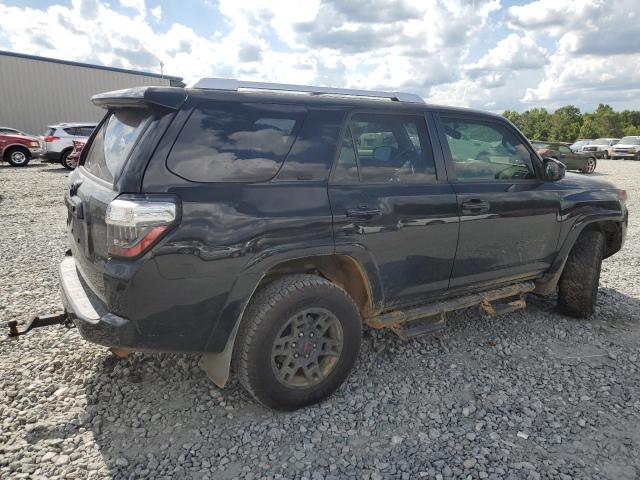 Photo 3 from auction – 2018 TOYOTA 4RUNNER SR with VIN JTEBU5JR1J5510395