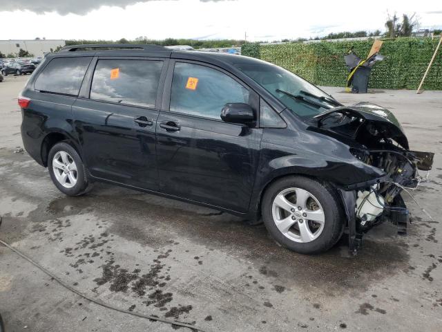 Photo 4 from auction – 2015 TOYOTA SIENNA LE with VIN 5TDKK3DC4FS586829