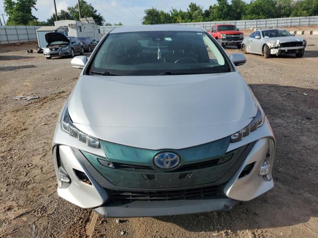 Photo 5 from auction – 2017 TOYOTA PRIUS PRIM with VIN JTDKARFP7H3041217