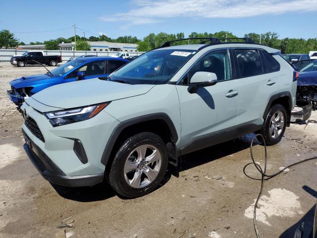 TOYOTA RAV4 XLE 2022 with VIN 2T3W1RFVXNW221817 - Photo from auction