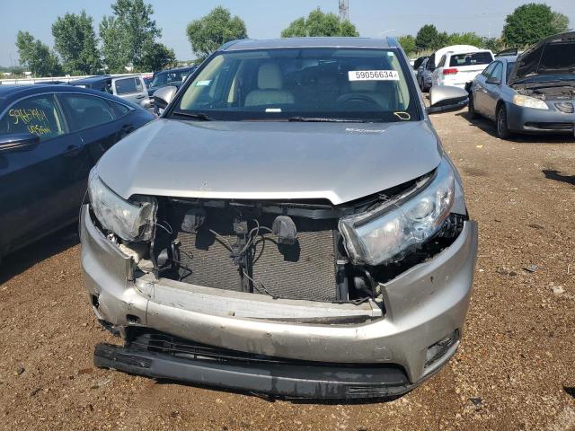 Фото 5 с аукциона – 2015 TOYOTA HIGHLANDER с VIN 5TDJKRFH6FS075050