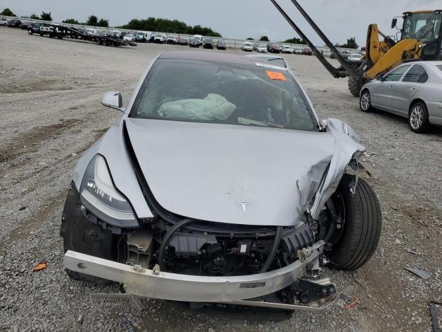 Photo 5 from auction – 2018 TESLA MODEL 3 with VIN 5YJ3E1EA5JF095289