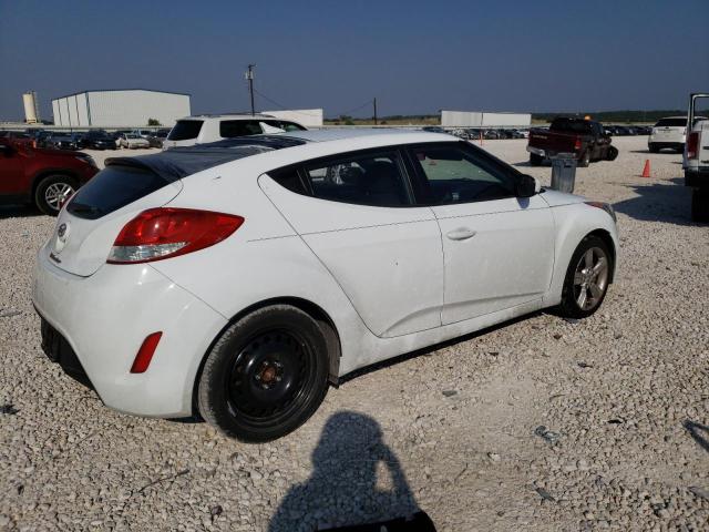 Photo 3 from auction – 2015 HYUNDAI VELOSTER with VIN KMHTC6AD1FU235786