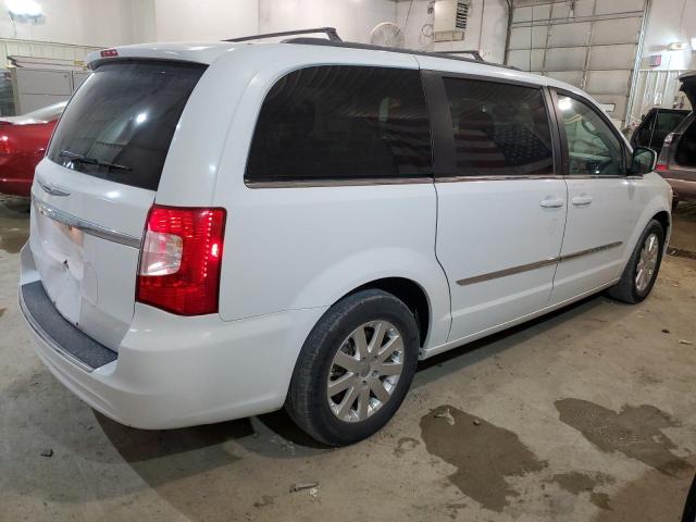 Photo 3 from auction – 2016 CHRYSLER TOWN & COU with VIN 2C4RC1BG4GR198130