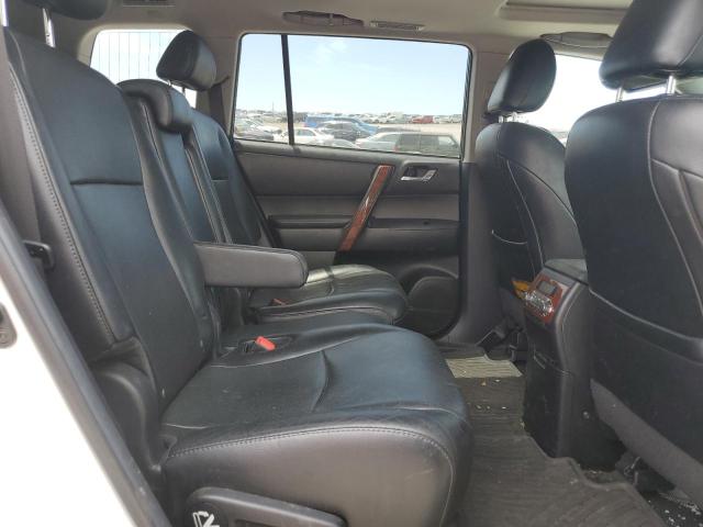 Photo 11 from auction – 2011 TOYOTA HIGHLANDER with VIN 5TDDK3EHXBS051310