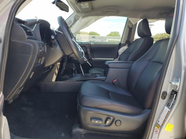 Photo 7 from auction – 2017 TOYOTA 4RUNNER SR with VIN JTEBU5JR8H5466292