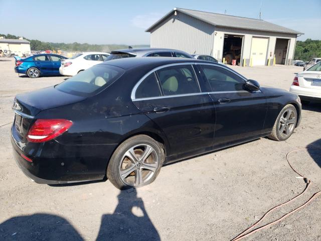 Photo 3 from auction – 2017 MERCEDES-BENZ E 300 with VIN WDDZF4JB6HA234569