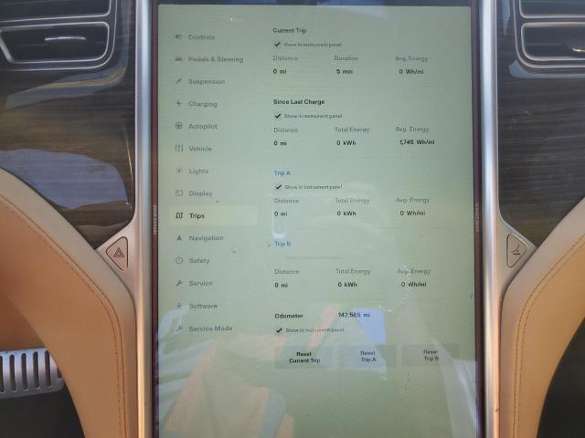 Photo 9 from auction – 2015 TESLA MODEL S with VIN 5YJSA1E49FF113818