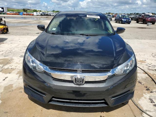 Photo 5 from auction – 2017 HONDA CIVIC LX with VIN 19XFC2F50HE036905