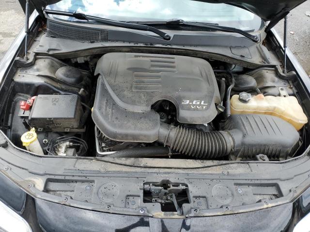 Photo 11 from auction – 2017 CHRYSLER 300C with VIN 2C3CCAEG7HH591178