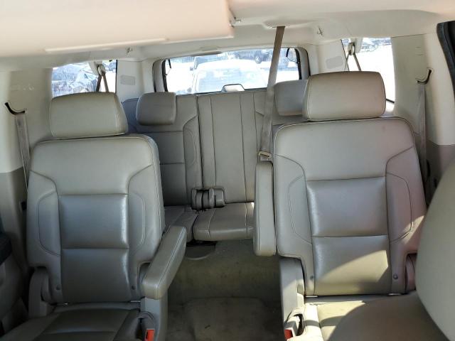 Photo 10 from auction – 2016 CHEVROLET SUBURBAN C with VIN 1GNSCHKC5GR482225