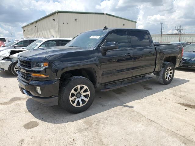 CHEVROLET SILVERADO 2018 with VIN 3GCUKREC0JG261368 - Photo from auction